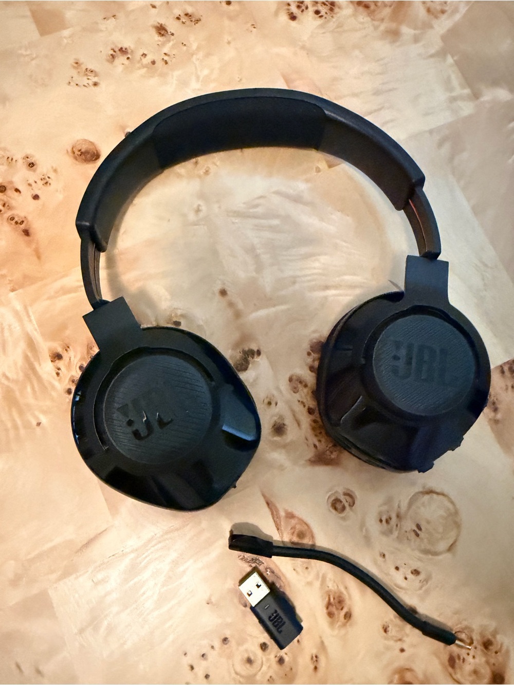 JBL Wireless Over-Ear Headphones in Black